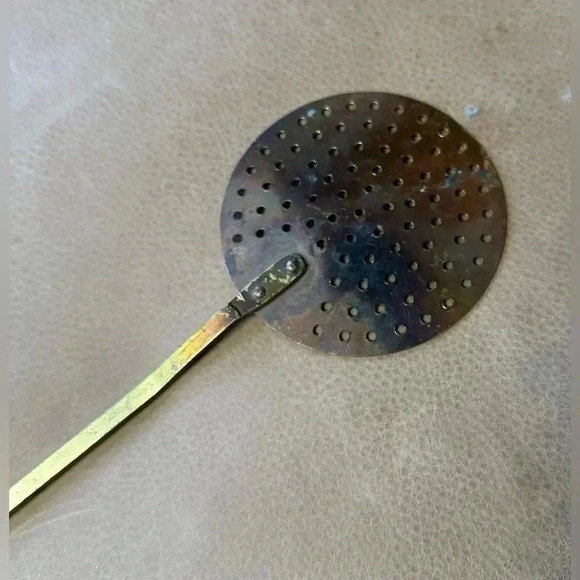 Vintage Brass roaster - Picture 3 of 6